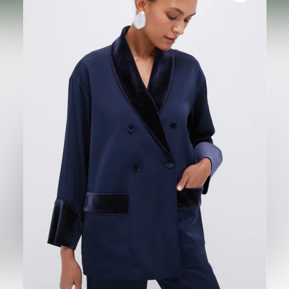 Navy Blue Satin Blazer smoking jacket tuckernuck brand new